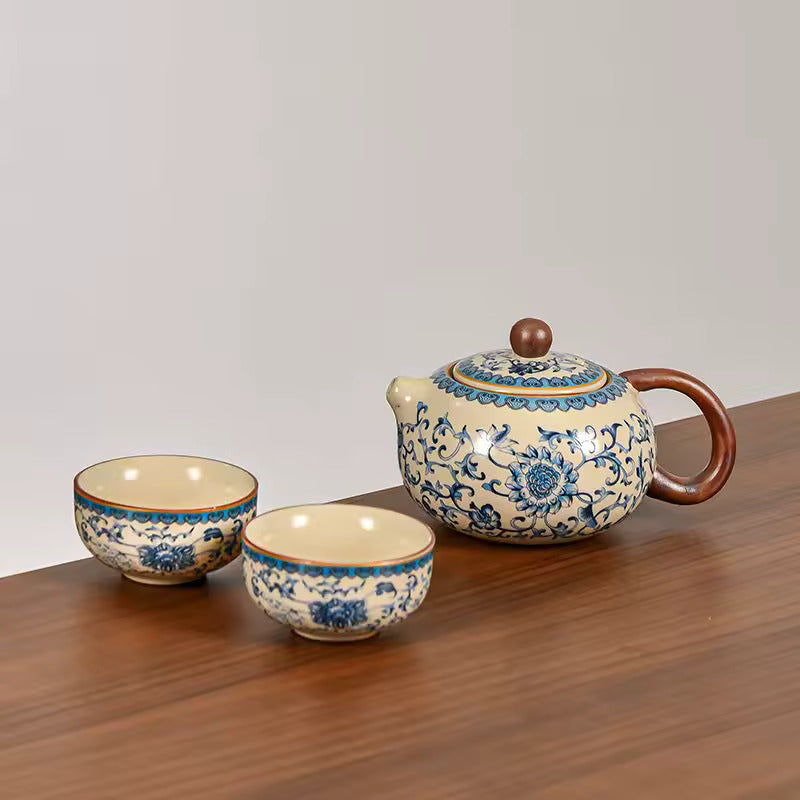 Chinese Ru Kiln Blue and White Teapot Home Vintage Handmade Ceramic Handle Pot Kung Fu Tea Set Tea Infuser
