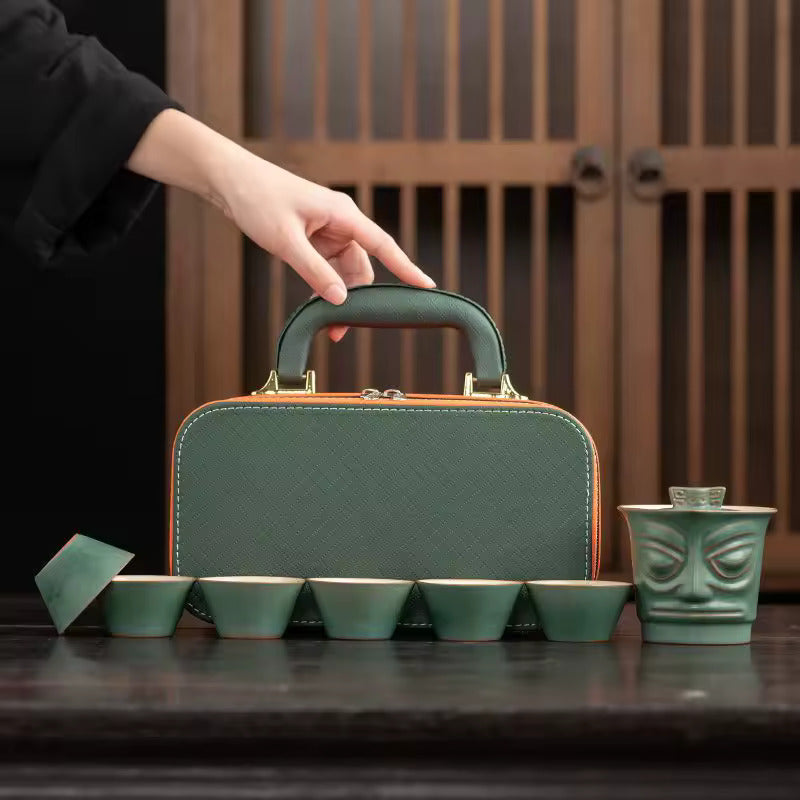 Chinese Style Retro Sanxingdui Portable Ceramics Travel Tea Set Outdoor Tea Maker Minute Maid Cup Gaiwan Ashtray