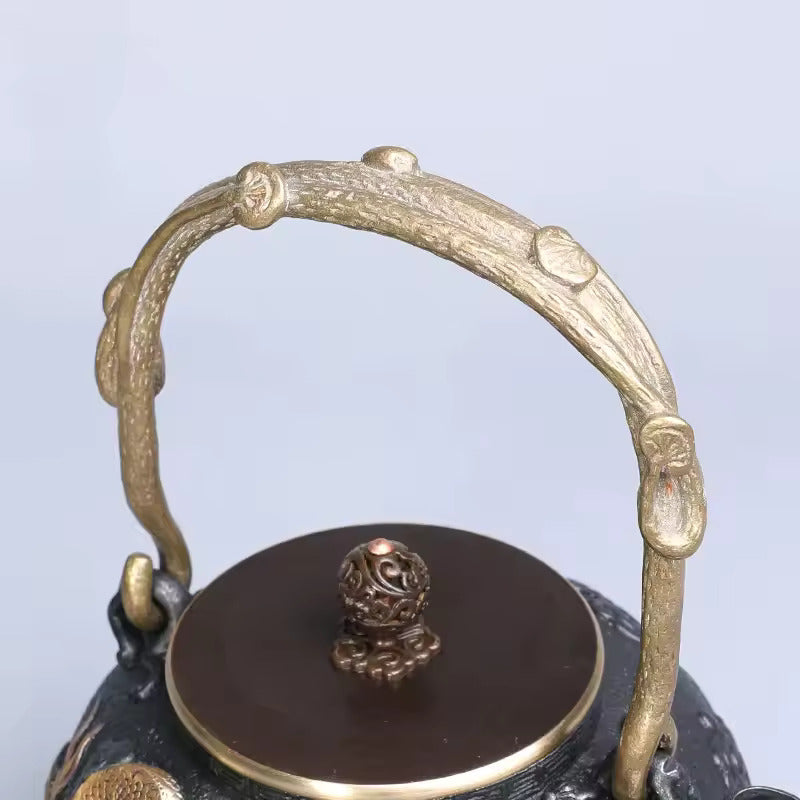 Handmade Relief of Southern Iron Pot Golden Teapot for Boiling Water and Brewing Tea